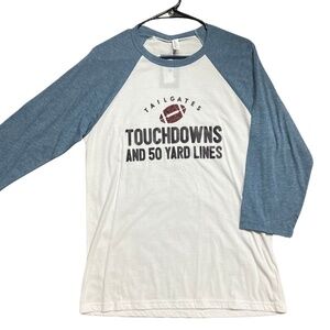 FOOTBALL TAILGATE T SHIRT SIZE M